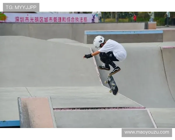 重庆滑板队与北京滑板队赛后分析灵活性表现与战术对比